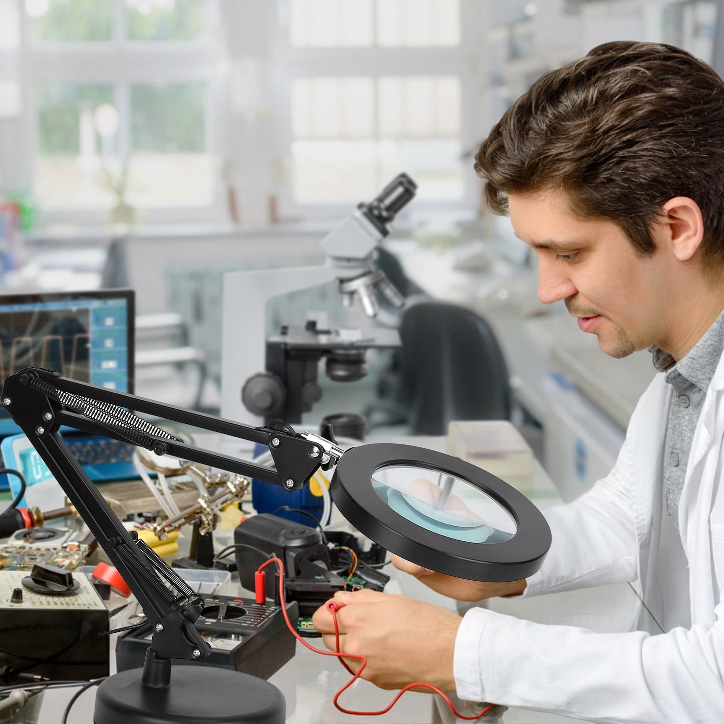 8× Magnifying LED Desk Lamp