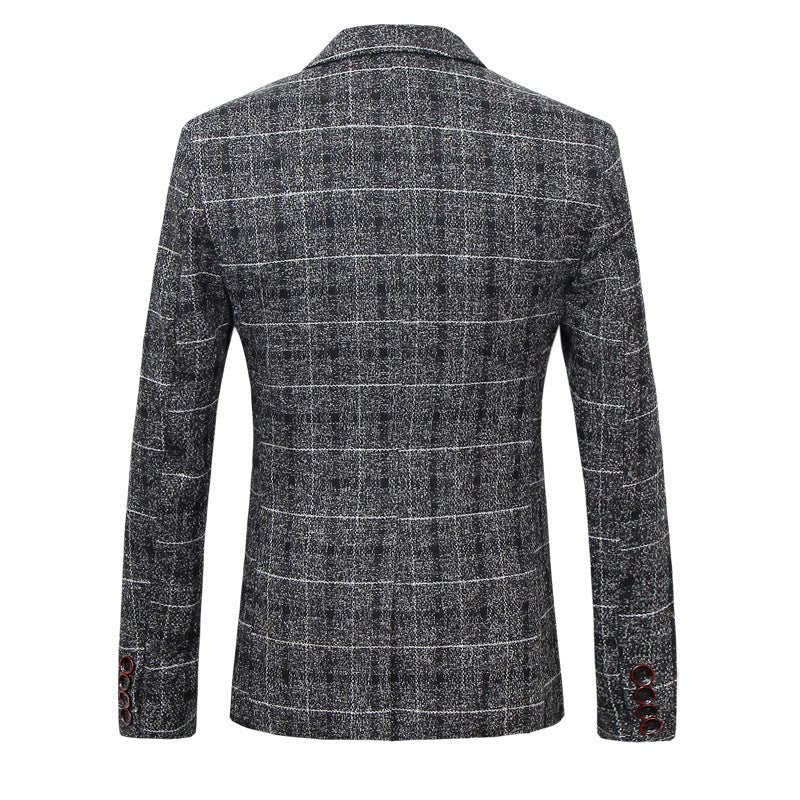 Men’s Tailored Plaid Suit & Coat